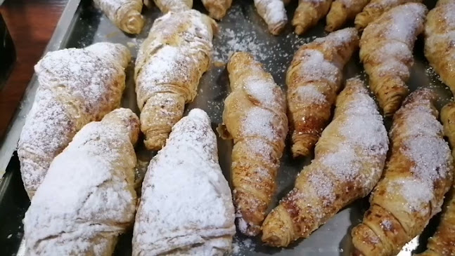 Opinii despre Bizcocheria El Charrua în Paysandú - Gastronomía y hostelería