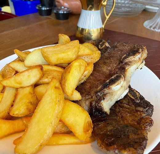 Opinii despre Gastró Restaurante y Parrilla în Montevideo - Gastronomía y hostelería