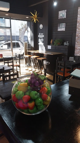 EmiLu Helados Y Rotiseria - Gastronomía y hostelería