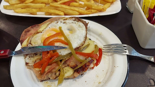 WQ3J+938, Independencia 643, 94000 Florida, Departamento de Florida