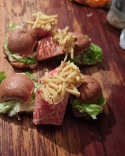 Opinii despre Rotisería La Gruta în Las Piedras - Gastronomía y hostelería