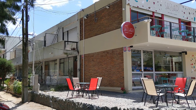 Opinii despre Sassari Atlántida în Las Piedras - Gastronomía y hostelería