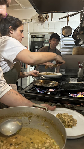 Alianza Francesa, Bulevar General Artigas 1271, entre Guana y, 11200 Montevideo