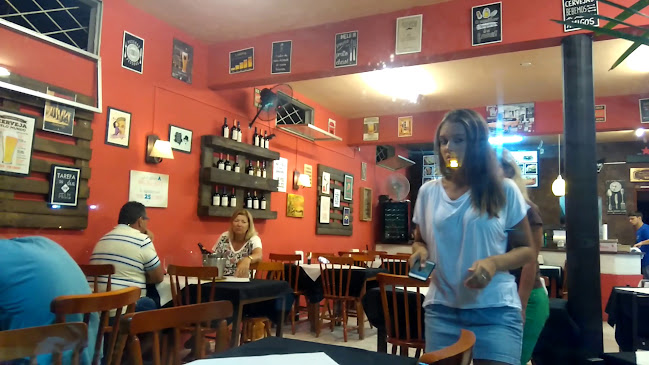 Opinii despre Pizzeria y restaurant ya Que Tamo în Rio Branco - Gastronomía y hostelería