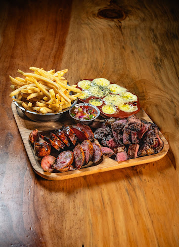 Opinii despre LPM - La Parrilla del Mercado în Montevideo - Gastronomía y hostelería