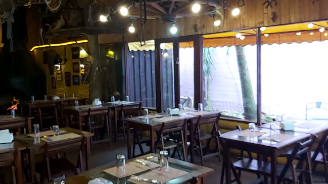 Opinii despre Fogón De Mandinga în Termas del Dayman - Gastronomía y hostelería