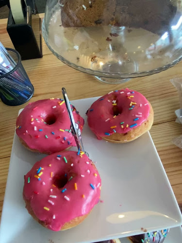 Opinii despre DONUT CITY Punta del Este - Café / Restaurante în Punta del Este - Gastronomía y hostelería