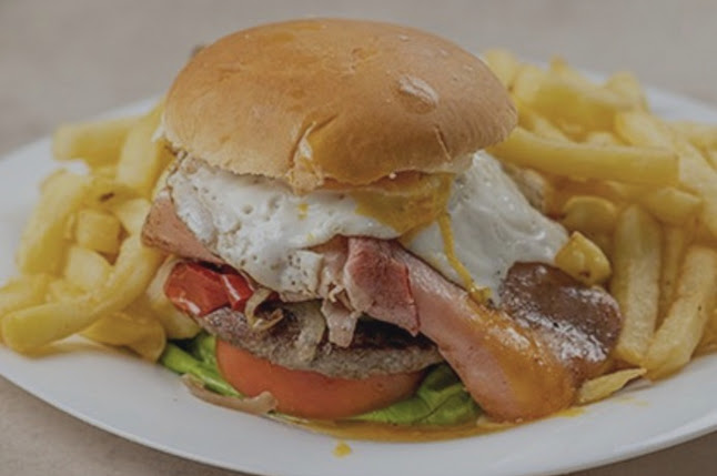 PIZZA MOZZA PUNTA DE RIELES - Gastronomía y hostelería