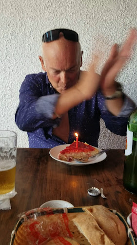 Opinii despre Cayetano în Parque del Plata - Gastronomía y hostelería