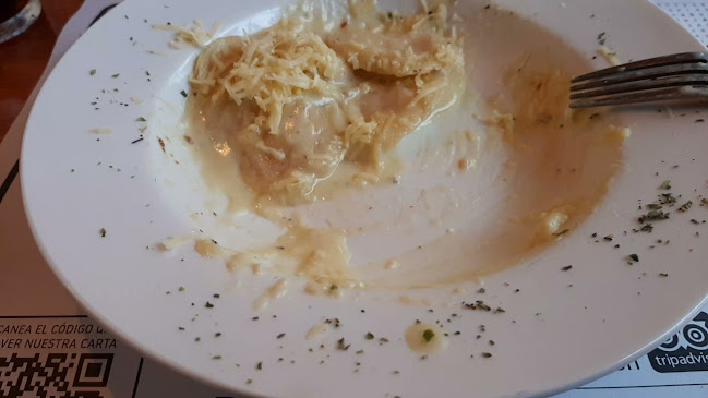 Opinii despre DOS 22 Restaurante în Col. del Sacramento - Gastronomía y hostelería