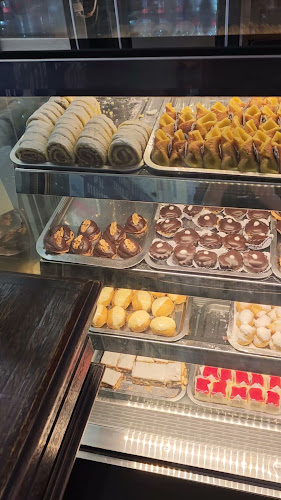 Opinii despre Confitería y Heladería CanteGrill în Montevideo - Gastronomía y hostelería