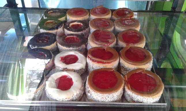 Comentarii opinii despre Luthi panaderia y confiteria