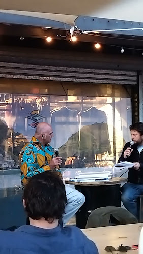 Opinii despre La Isla Café în Montevideo - Gastronomía y hostelería