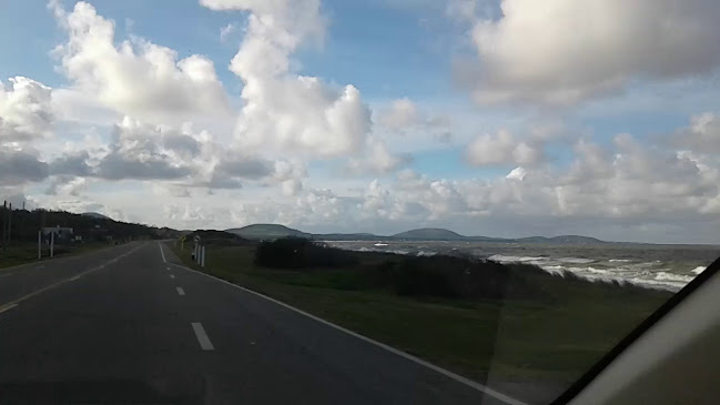 6H9Q+F6M Acceso Rond Point, 15400 Jaureguiberry, Departamento de Canelones