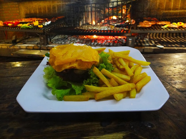 Opinii despre Gardel Restaurante e Parrillada în Rivera - Gastronomía y hostelería