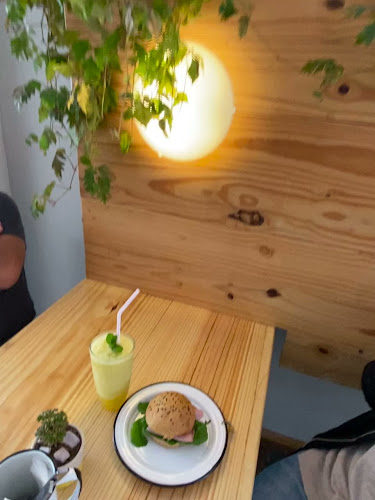 Opinii despre DONUT CITY Punta del Este - Café / Restaurante în Punta del Este - Gastronomía y hostelería