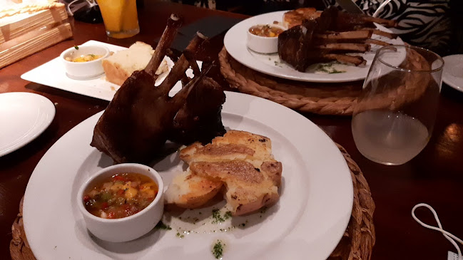 Opinii despre La Casa Violeta în Montevideo - Gastronomía y hostelería