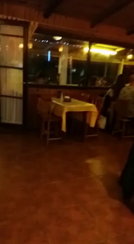 Opinii despre E L TIMON CHIVETERIA PIZZERIA în Punta del Diablo - Gastronomía y hostelería