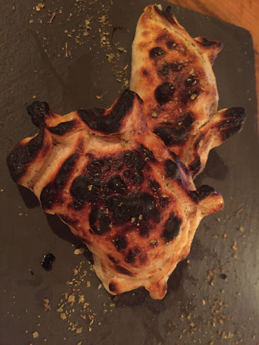 Opinii despre La Fusión Pizza & Café în Punta del Este - Gastronomía y hostelería