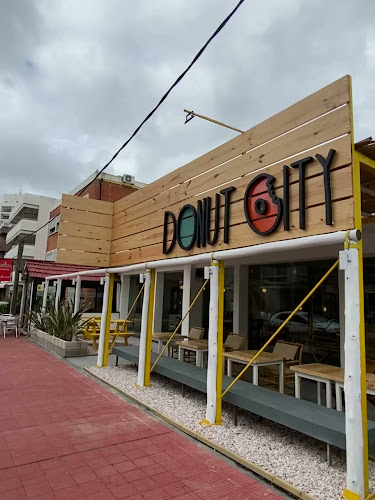 DONUT CITY Punta del Este - Café / Restaurante
