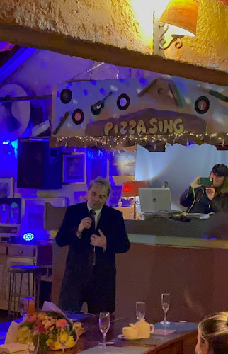 Comentarii opinii despre Pizza Sing Karaoke