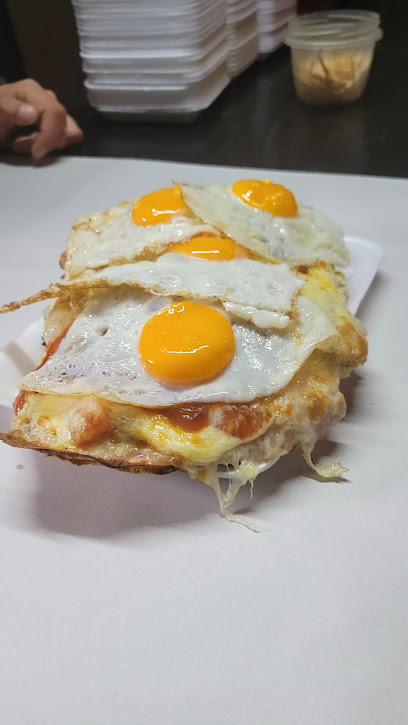 Valentino Pizzeria y Chiveteria