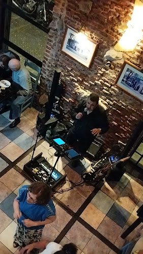 Alto Palermo Aguada - Gastronomía y hostelería