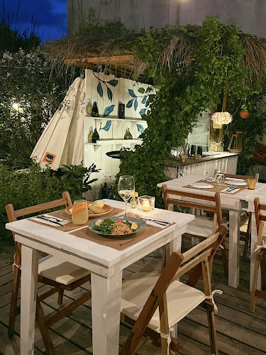 Opinii despre Amoreira în La Barra - Gastronomía y hostelería