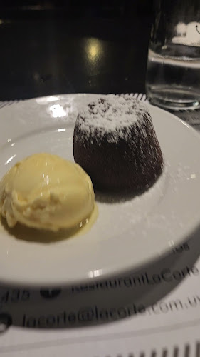 Plaza Matriz, Sarandí 586, 11000 Montevideo, Departamento de Montevideo