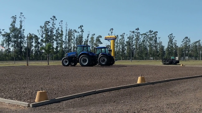 Ruta 3-General Jose Artigas &, 50000 Salto, Departamento de Salto