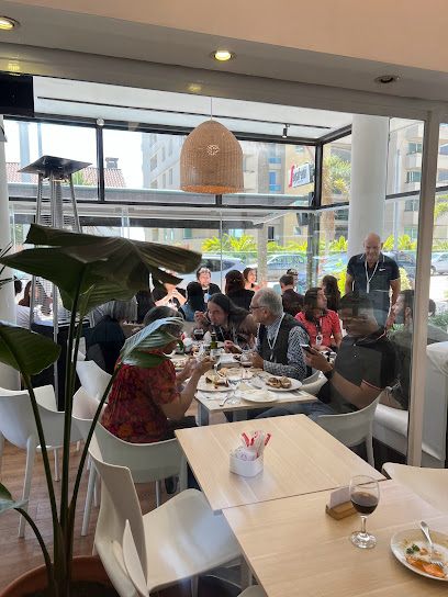 Ferrán - Confitería & Panadería en Punta del Este