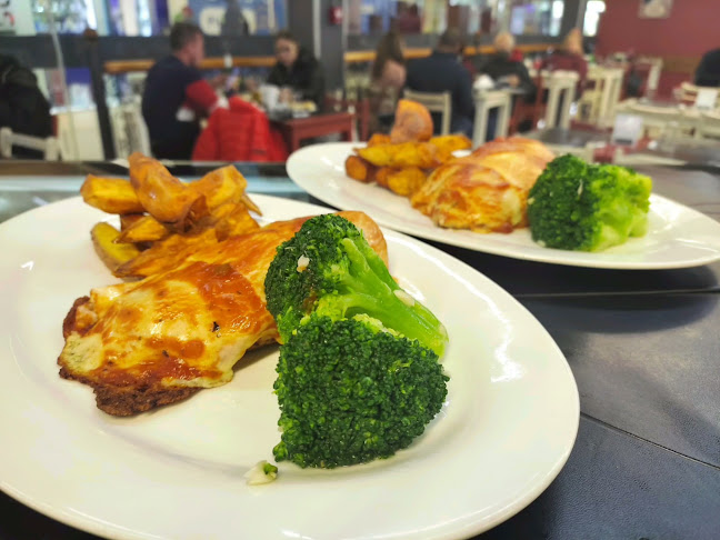 Opinii despre Hoy cocina la abuela srl în Montevideo - Gastronomía y hostelería