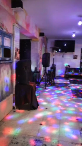 Opinii despre Café & Restó Club Colonia în Col. del Sacramento - Gastronomía y hostelería