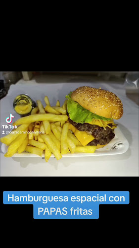 Opinii despre Chiviteria, restaurante, pizzeria El Correcaminos în Treinta y Tres - Gastronomía y hostelería