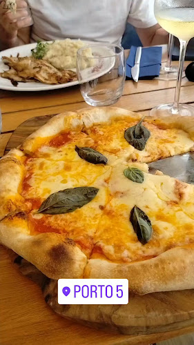 Opinii despre Posto 5 în Punta del Este - Gastronomía y hostelería