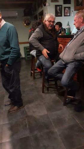 Opinii despre bar la avenida în Paysandú - Gastronomía y hostelería