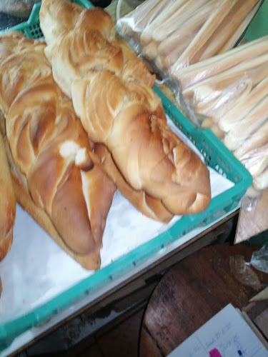 Fenix (panaderia, confiteria) - Gastronomía y hostelería