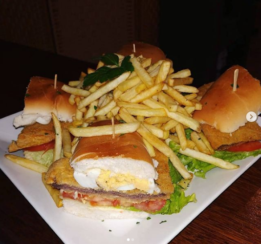 Opinii despre Restorán 22 Bar Atlántida în Atlántida - Gastronomía y hostelería