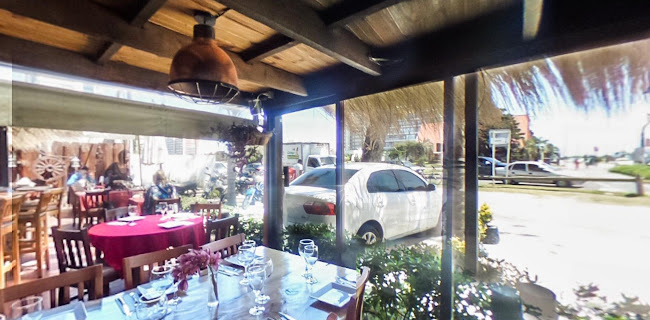 Restaurant y parrillada La Cava