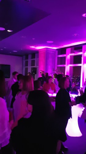 Opinii despre Piso 40 Club de Ejecutivos de Montevideo în Montevideo - Gastronomía y hostelería