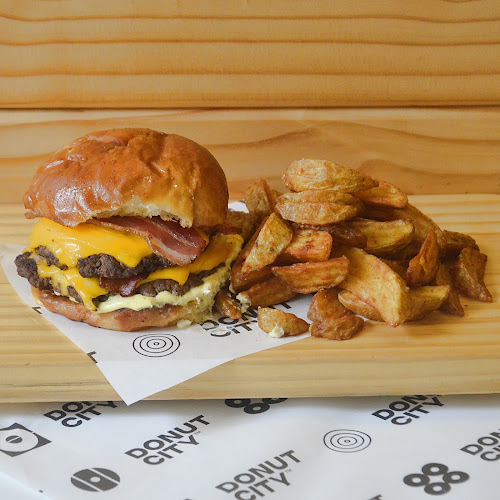 DONUT CITY Parque Batlle - Café / Take away - Gastronomía y hostelería