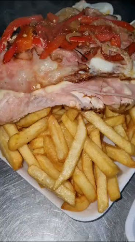 Opinii despre PIZZERIA CACHO BAR în Montevideo - Gastronomía y hostelería