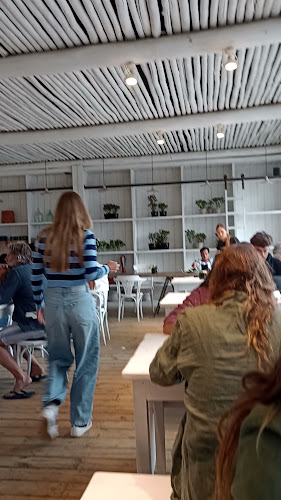 La Linda Panadería y Café - Manantiales