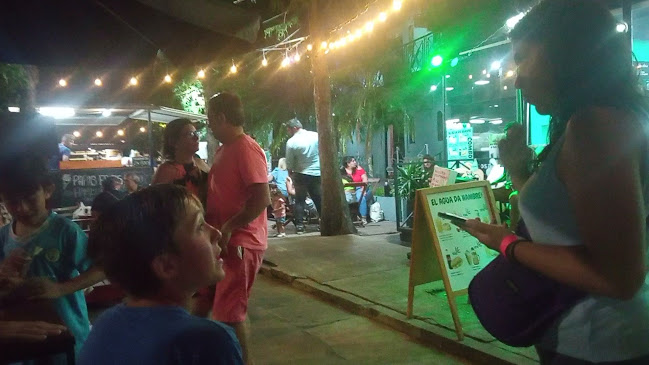 Opinii despre Menta Helado y Café în Termas del Dayman - Gastronomía y hostelería