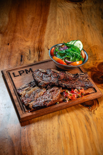 Comentarii opinii despre LPM - La Parrilla del Mercado