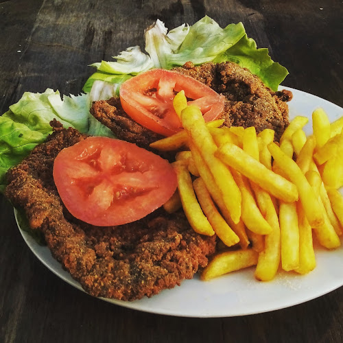 El Clú - Gastronomía y hostelería