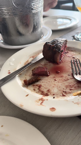 Restaurant Charrúa - Gastronomía y hostelería