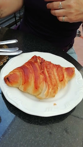 Opinii despre Albertine în Col. del Sacramento - Gastronomía y hostelería