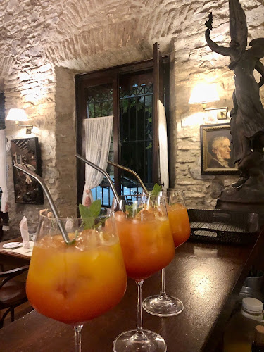 Mesón de la Plaza - Col. del Sacramento