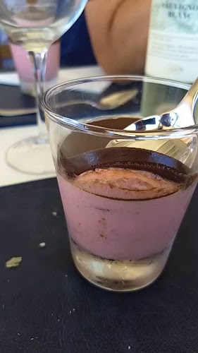 Opinii despre Yacht Club Uruguayo Restaurante în Punta del Este - Gastronomía y hostelería